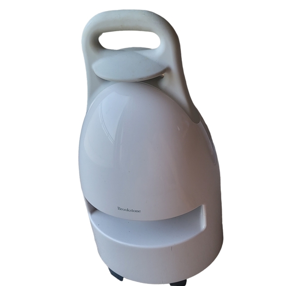 BROOKSTONE OUTDOOR WIRELESS SPEAKER - Picture 7 of 10